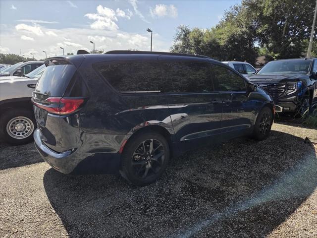 2024 Chrysler Pacifica Touring L AWD