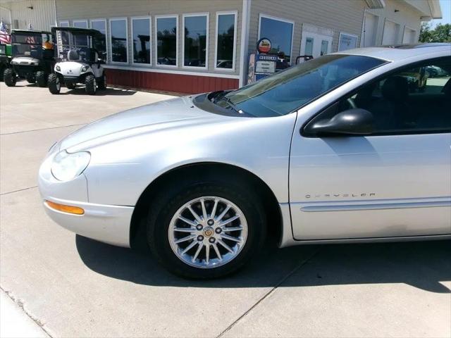 2001 Chrysler Concorde LXi