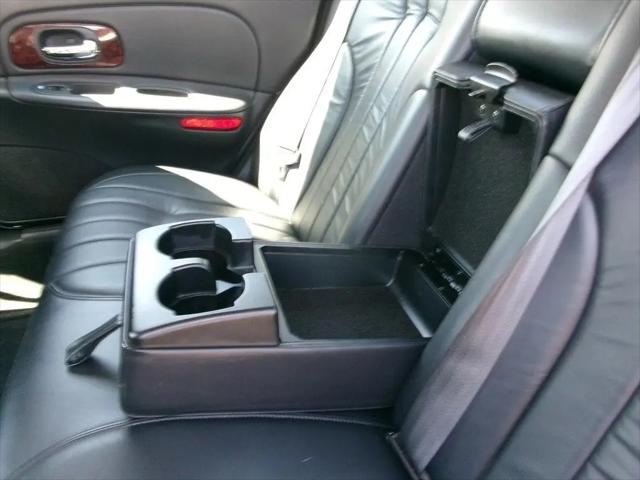 2001 Chrysler Concorde LXi