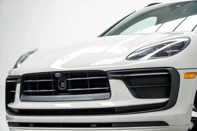 2023 Porsche Macan Macan