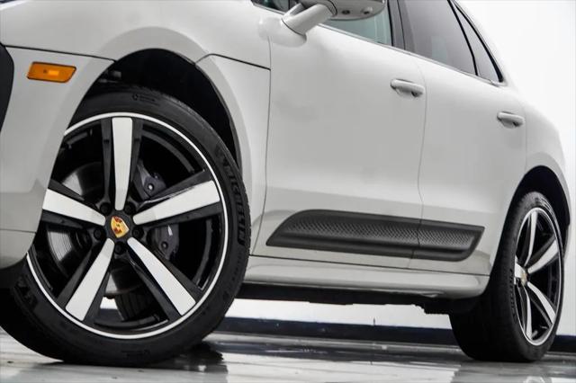 2023 Porsche Macan Macan