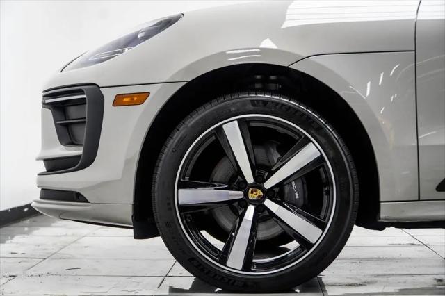 2023 Porsche Macan Macan