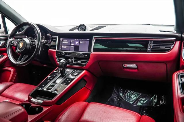 2023 Porsche Macan Macan