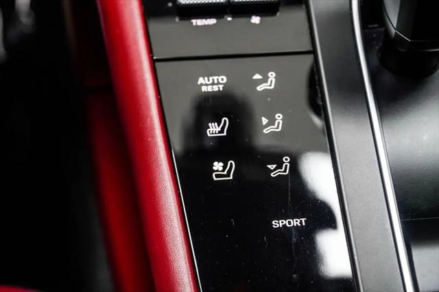 2023 Porsche Macan Macan