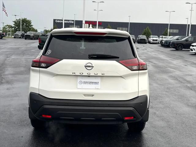 2021 Nissan Rogue S FWD