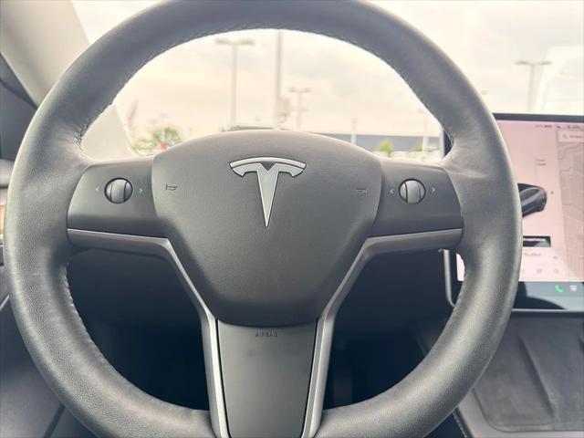 2021 Tesla Model 3 Standard Range Plus Rear-Wheel Drive