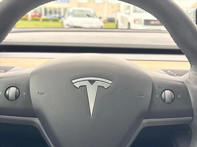 2021 Tesla Model 3 Standard Range Plus Rear-Wheel Drive
