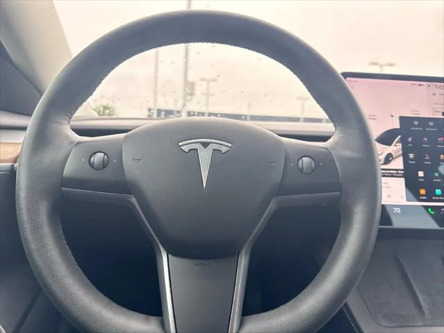 2021 Tesla Model 3 Standard Range Plus Rear-Wheel Drive