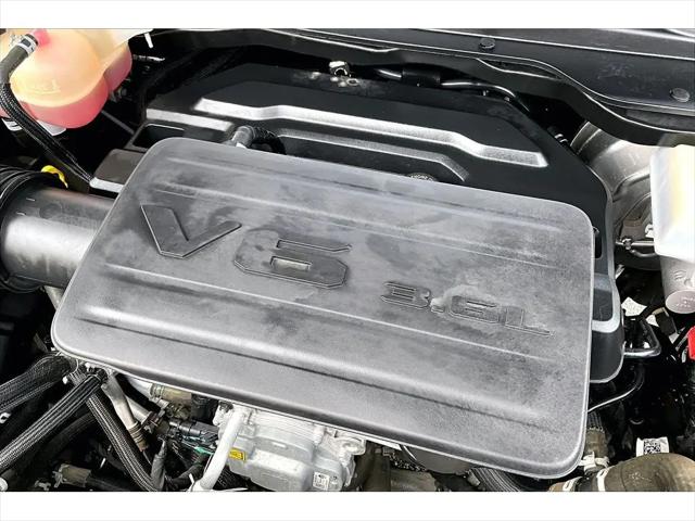 2021 Ram 1500 Big Horn Quad Cab 4x4 64 Box