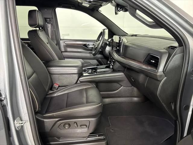2025 Chevrolet Suburban 2WD Premier