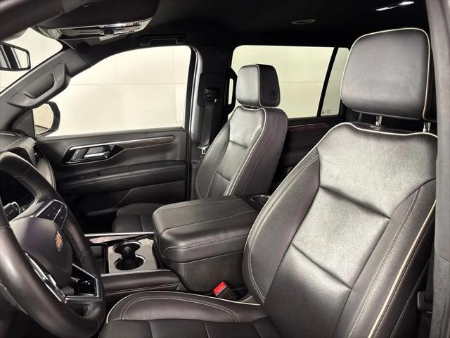2025 Chevrolet Suburban 2WD Premier