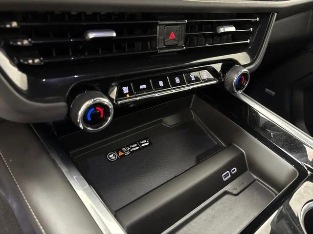 2025 Chevrolet Suburban 2WD Premier