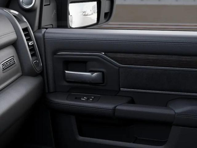 2026 Ram 2500 Laramie Crew Cab 4x4 64 Box