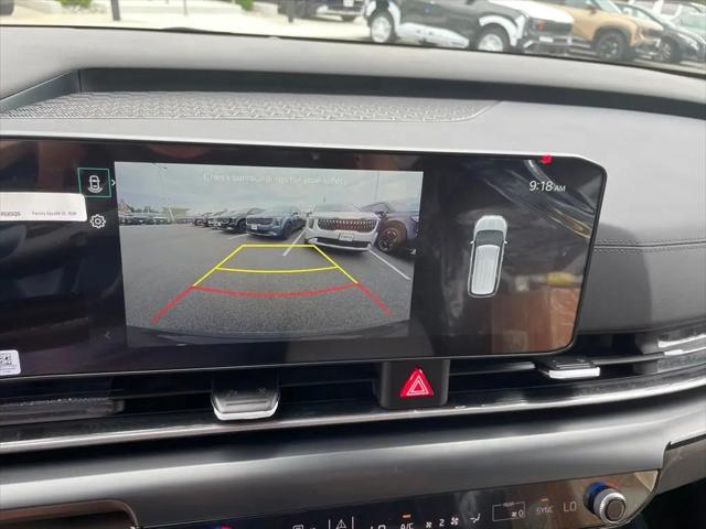 2027 Kia Carnival LXS