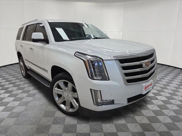 2020 Cadillac Escalade 4WD Luxury