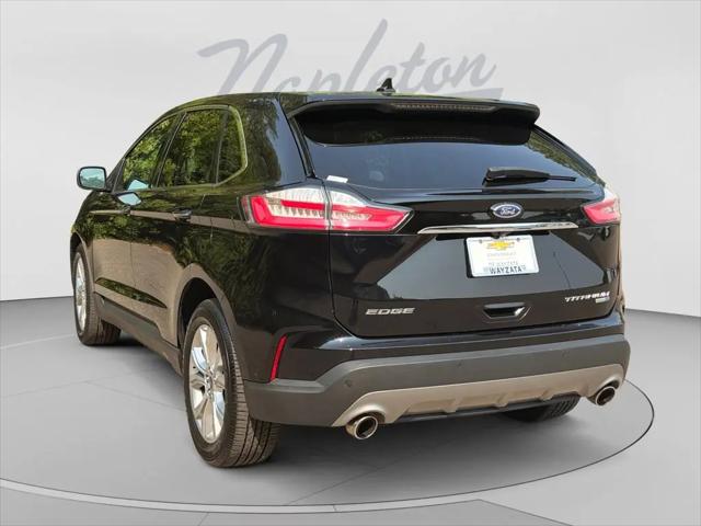 2020 Ford Edge Titanium