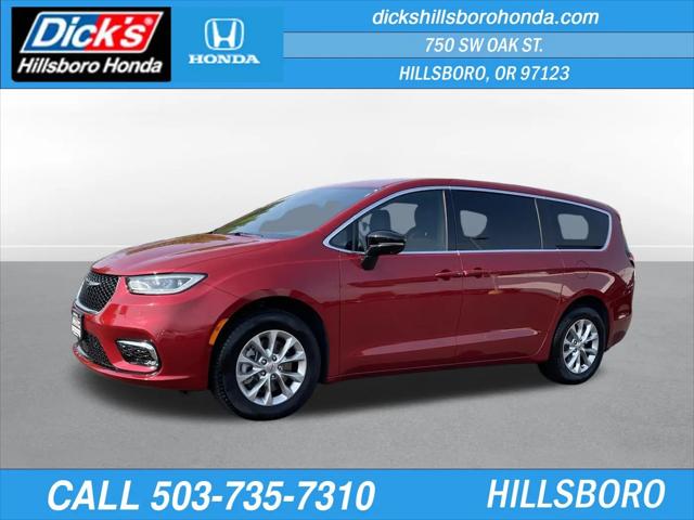 2025 Chrysler Pacifica Select for sale in Hillsboro, OR