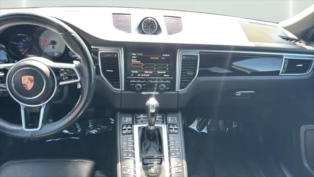2015 Porsche Macan S
