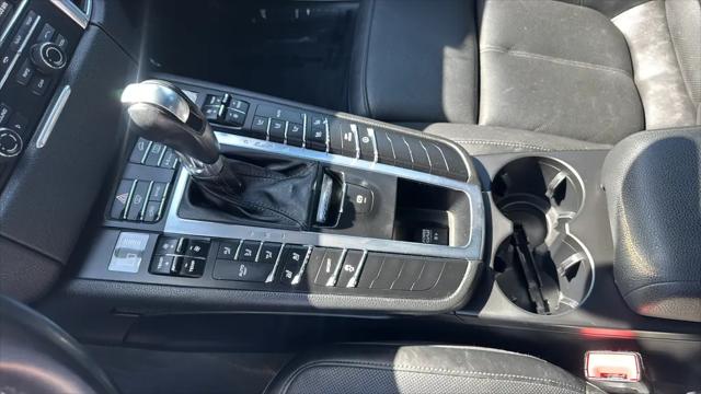 2015 Porsche Macan S