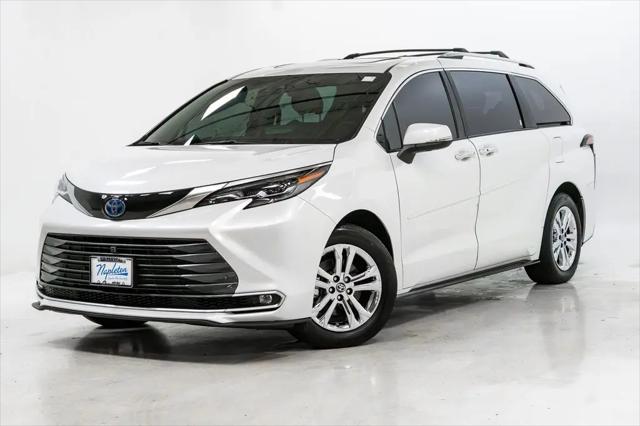 2024 Toyota Sienna Platinum for sale in Elmhurst, IL