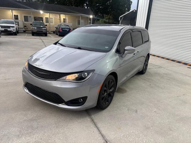 2020 Chrysler Pacifica Touring for sale in Palm Bay, FL