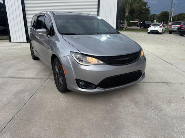 2020 Chrysler Pacifica Touring