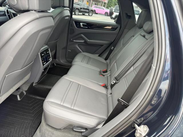 2019 Porsche Cayenne Base