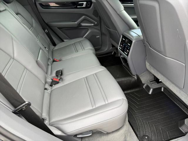 2019 Porsche Cayenne Base