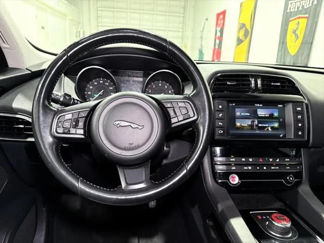 2017 Jaguar F-PACE 35t Premium