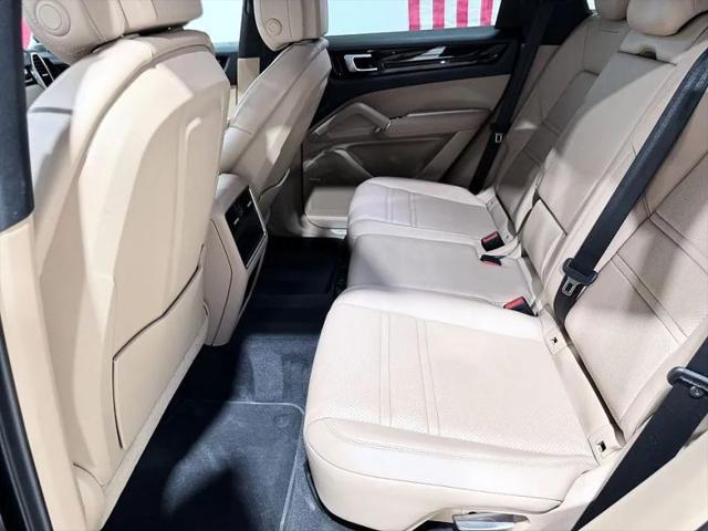 2019 Porsche Cayenne Base