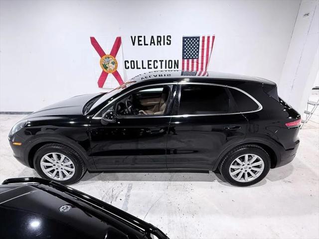 2019 Porsche Cayenne Base
