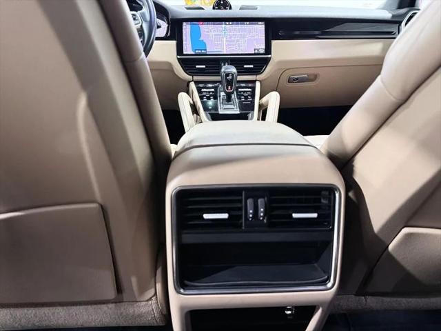 2019 Porsche Cayenne Base