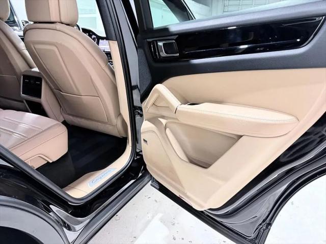 2019 Porsche Cayenne Base
