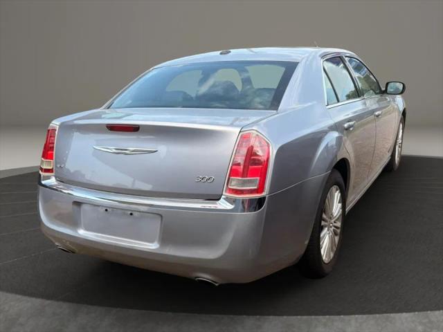 2013 Chrysler 300 Motown