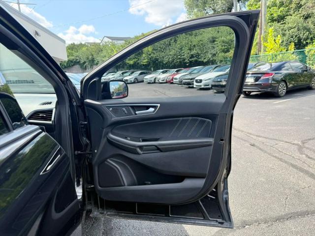 2019 Ford Edge ST