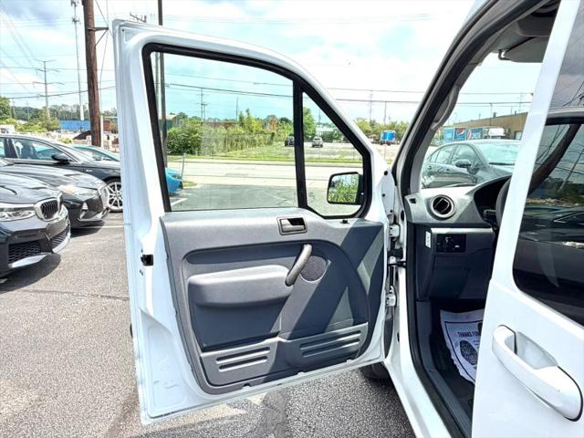 2011 Ford Transit Connect XLT Premium
