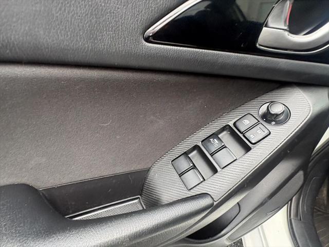 2016 Mazda Mazda3 i Touring