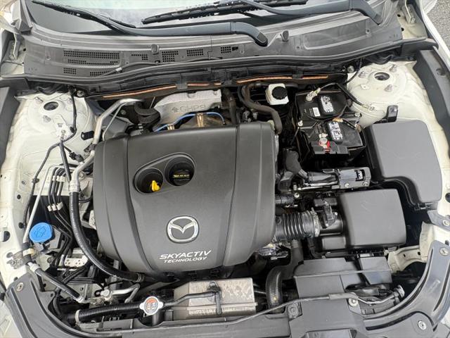 2016 Mazda Mazda3 i Touring