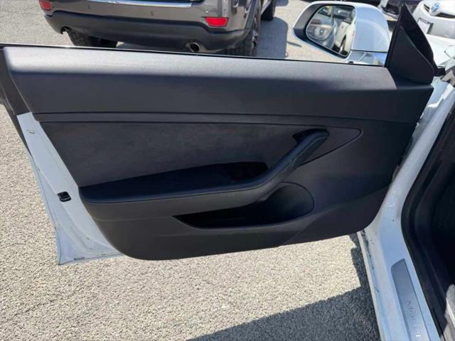 2019 Tesla Model 3 Mid Range