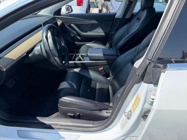 2019 Tesla Model 3 Mid Range