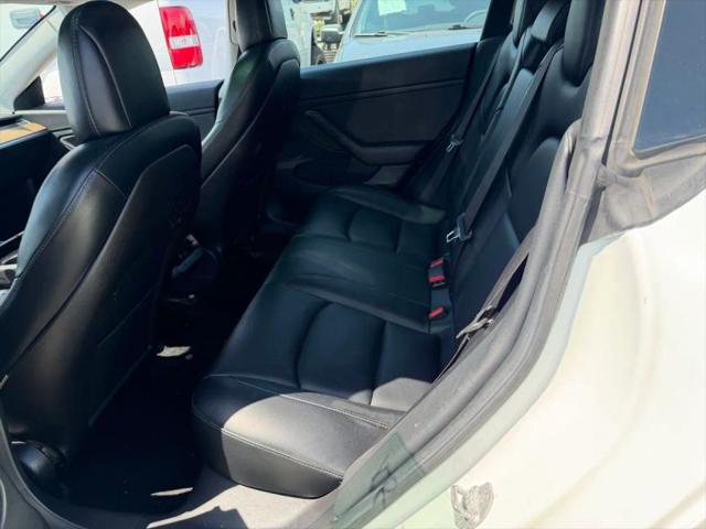 2019 Tesla Model 3 Mid Range