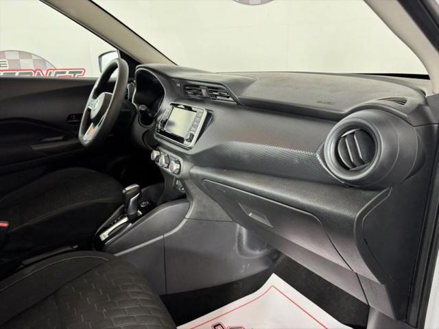 2021 Nissan Kicks S Xtronic CVT