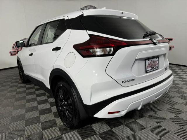 2021 Nissan Kicks S Xtronic CVT