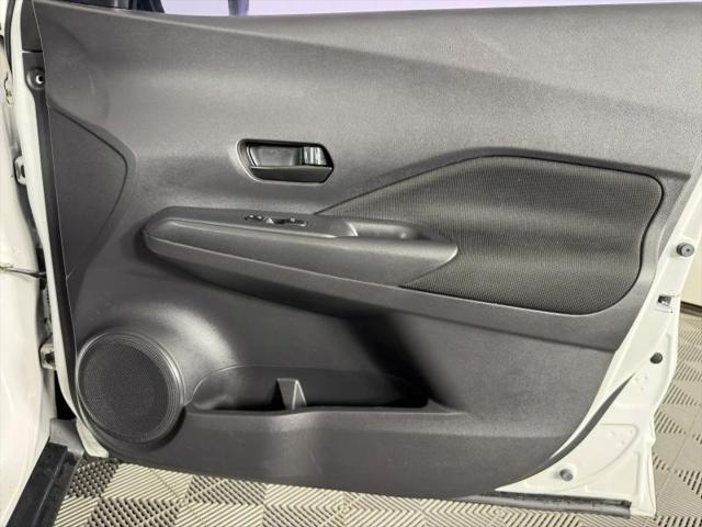 2021 Nissan Kicks S Xtronic CVT
