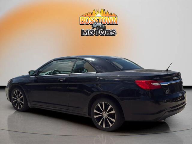 2013 Chrysler 200 S
