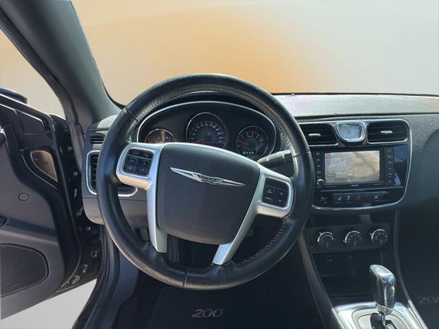 2013 Chrysler 200 S
