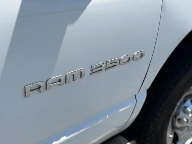 2003 Dodge Ram 3500 SLT/Laramie