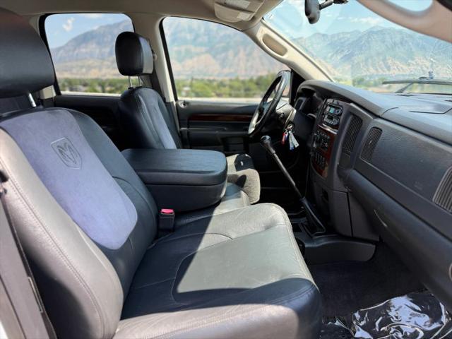 2003 Dodge Ram 3500 SLT/Laramie