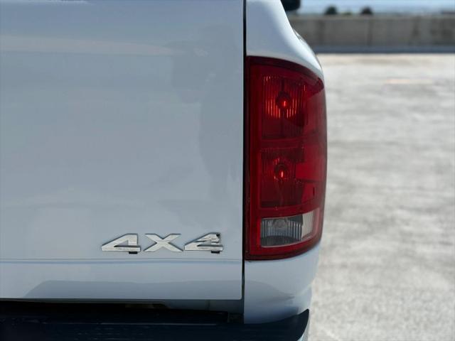 2003 Dodge Ram 3500 SLT/Laramie