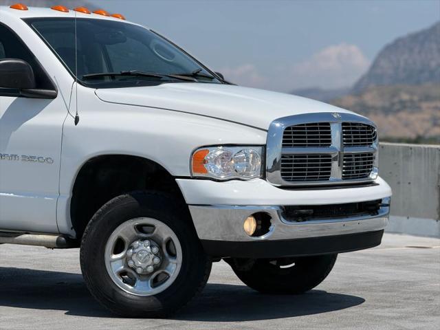 2003 Dodge Ram 3500 SLT/Laramie
